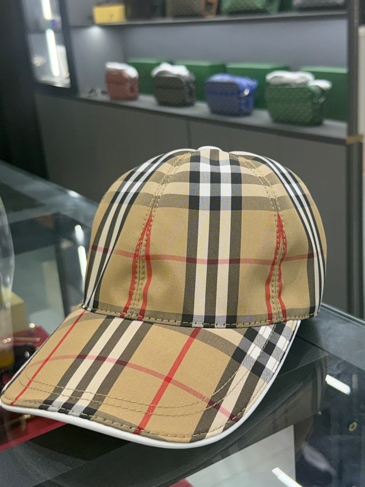 Burberry casquette