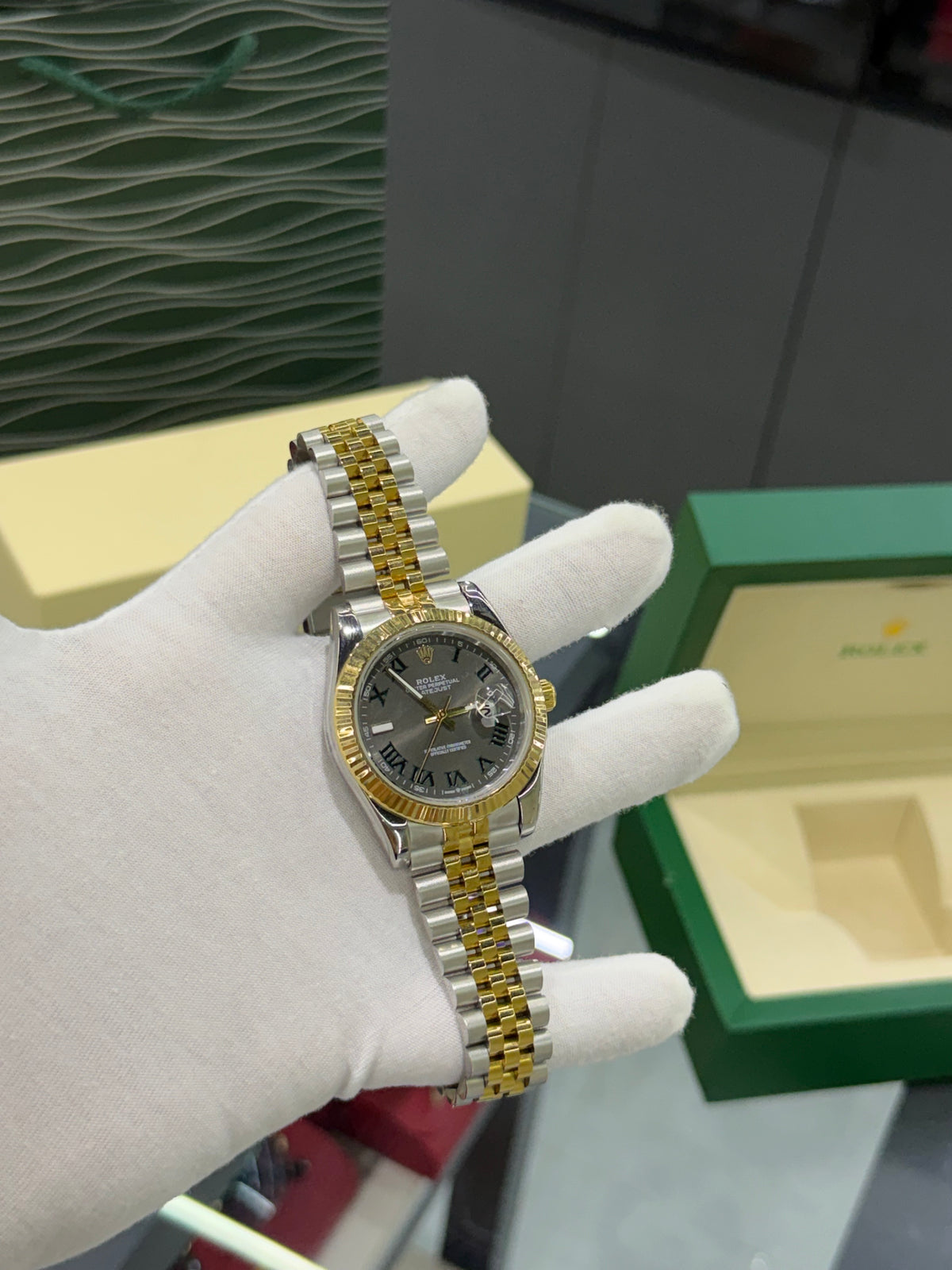 Date just 41mm