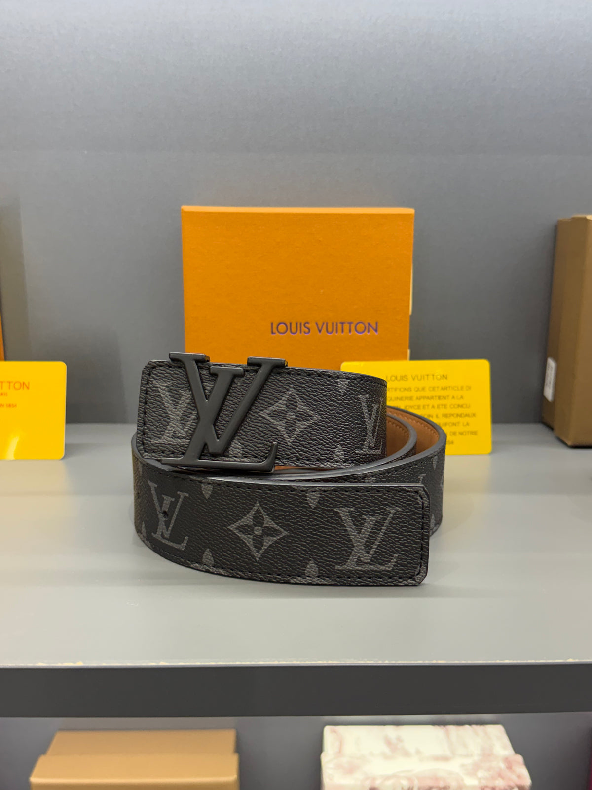 Lv ceinture